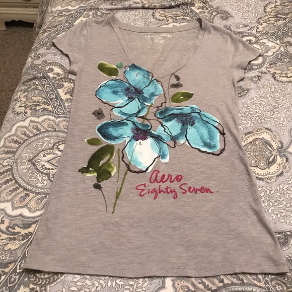 Aeropostale Gray V Neck Junior Medium T-shirt - Picture 3 of 11